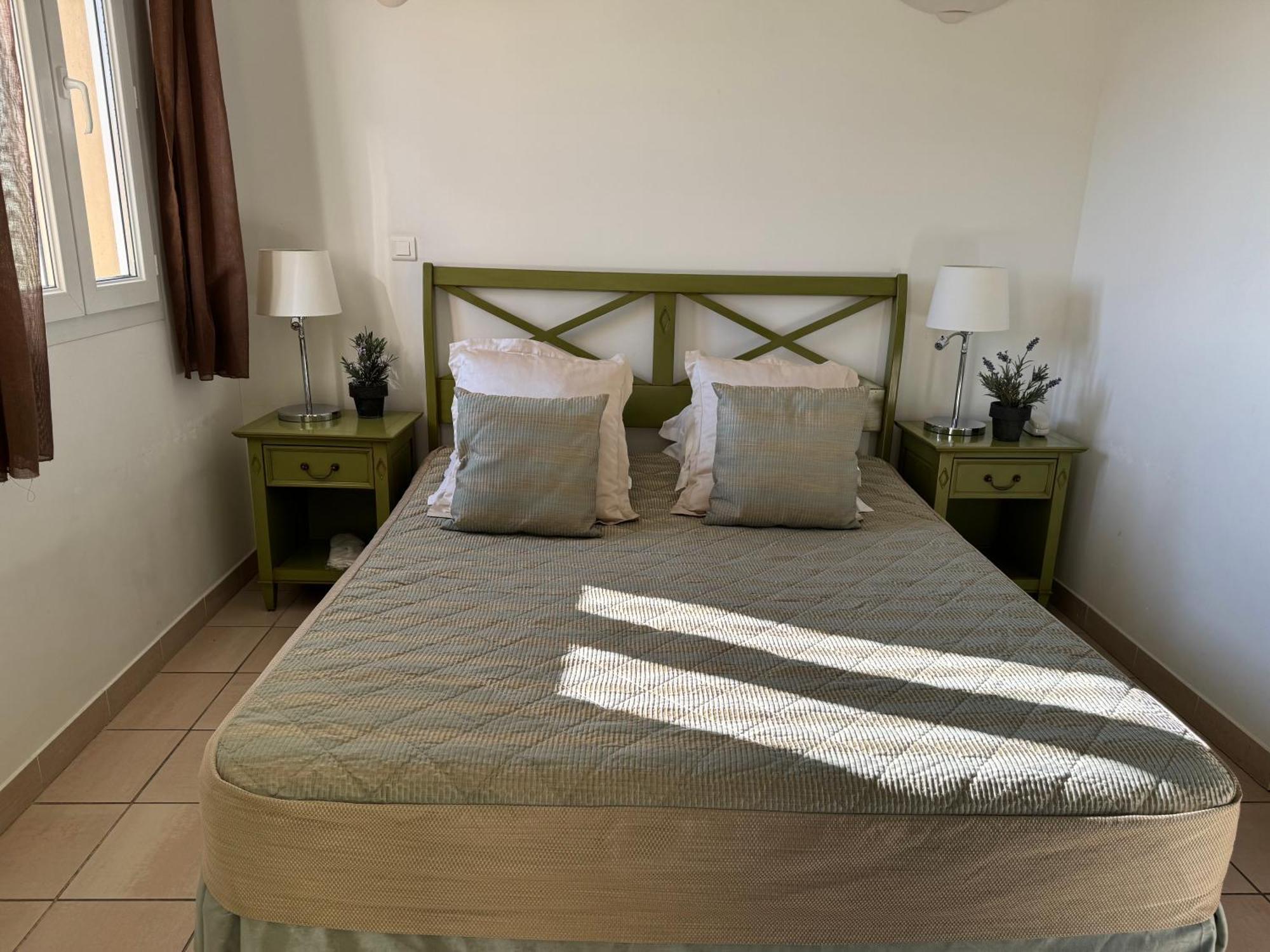 Hotel Terriciae Aux Portes De Maussane Les Alpilles מראה חיצוני תמונה