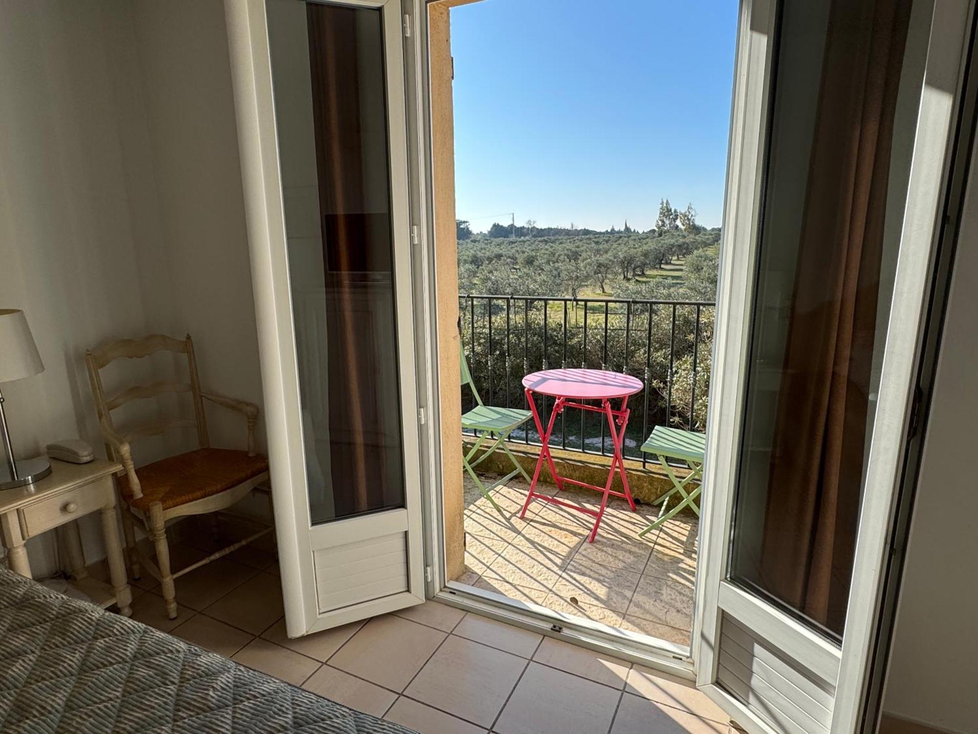 Hotel Terriciae Aux Portes De Maussane Les Alpilles מראה חיצוני תמונה