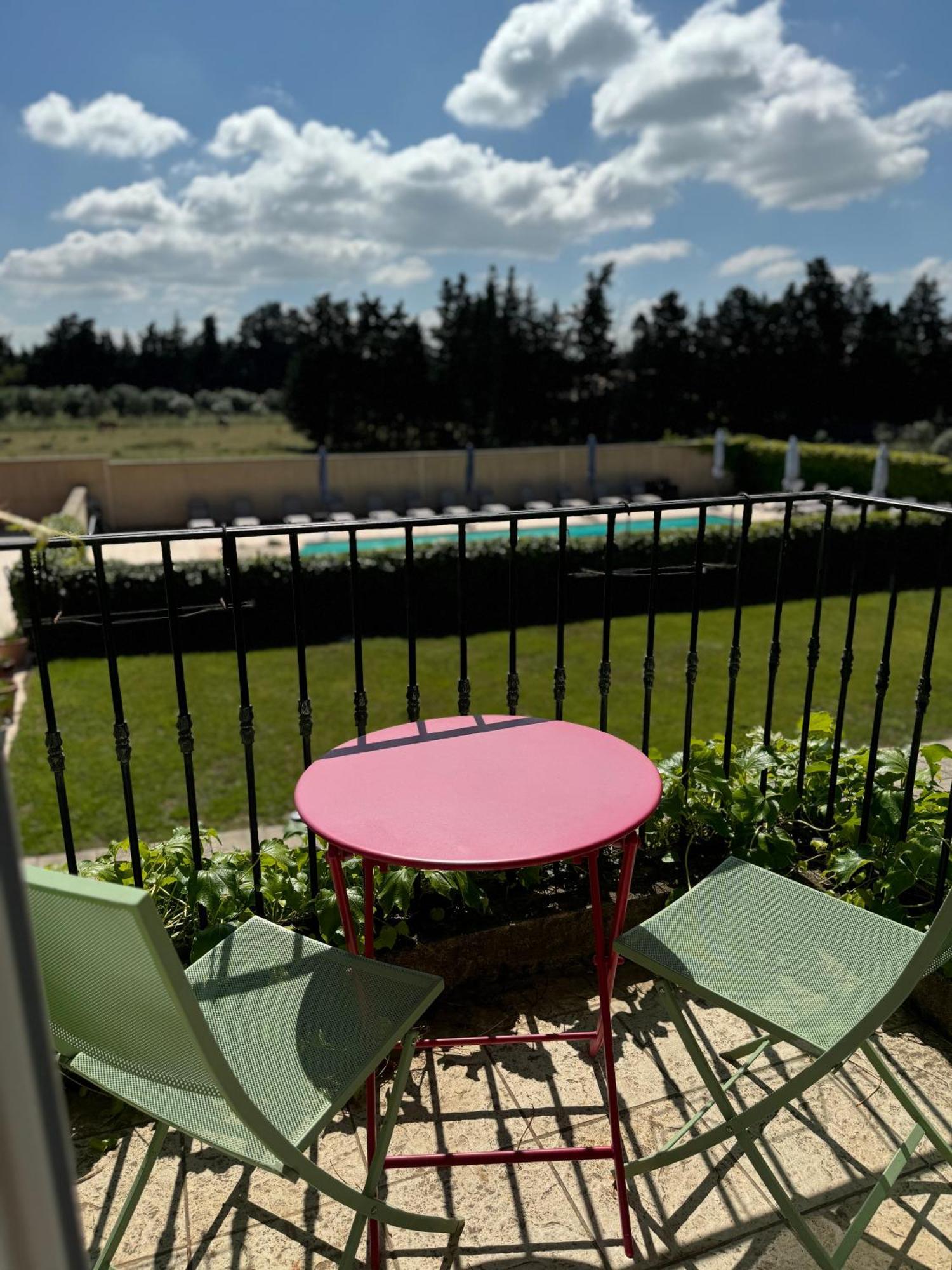 Hotel Terriciae Aux Portes De Maussane Les Alpilles מראה חיצוני תמונה