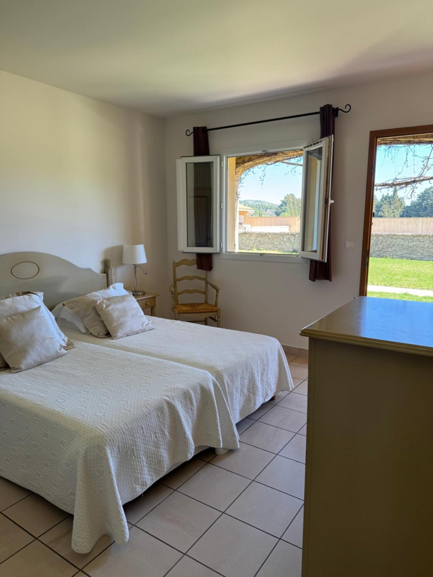 Hotel Terriciae Aux Portes De Maussane Les Alpilles מראה חיצוני תמונה