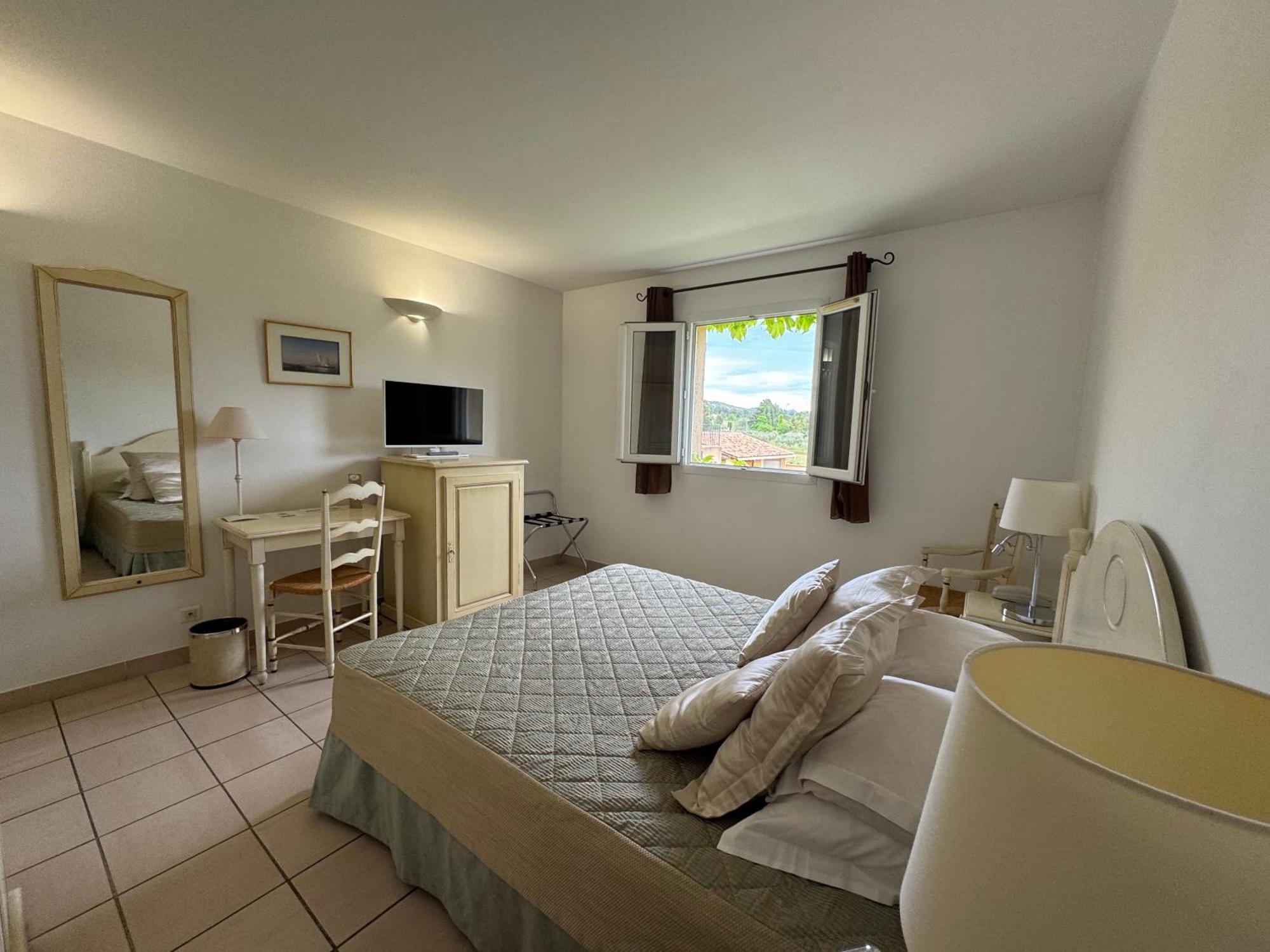 Hotel Terriciae Aux Portes De Maussane Les Alpilles מראה חיצוני תמונה